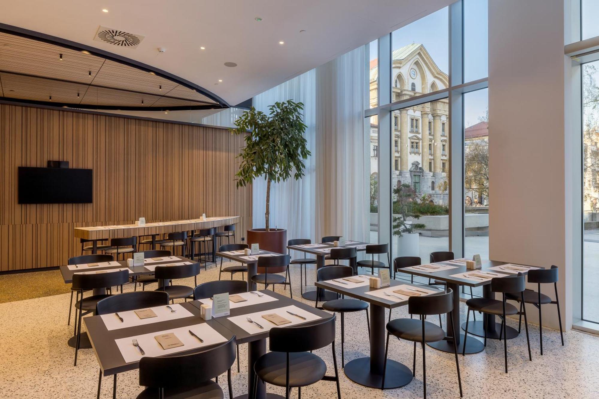 Occidental Ljubljana Hotel Ngoại thất bức ảnh